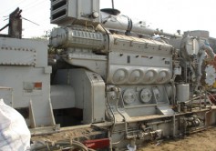 EMD ENGINE (1)